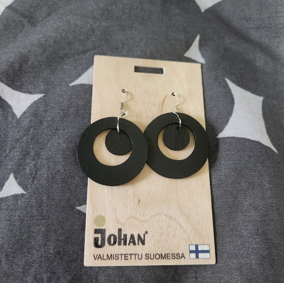 Johan Wooden black Silver Earrings - Picture 4 of 5